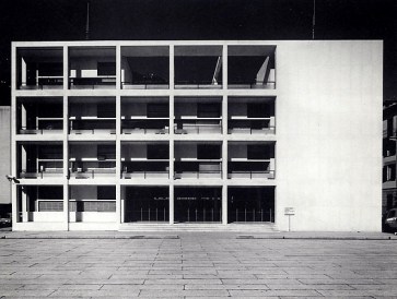 Casa del Fascio Facade